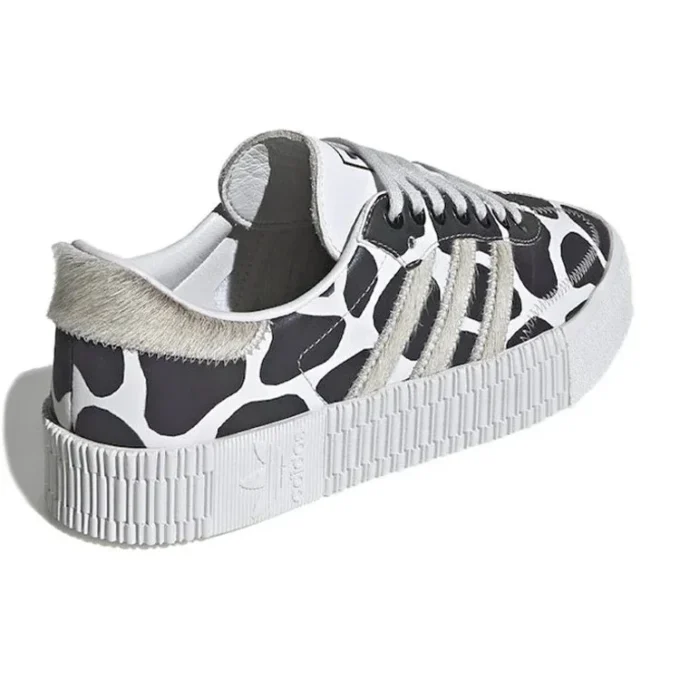 Adidas Sambarose „Animal Pack“