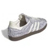 Adidas X Caroline Hu Samba OG „Satin Silver Metallic“